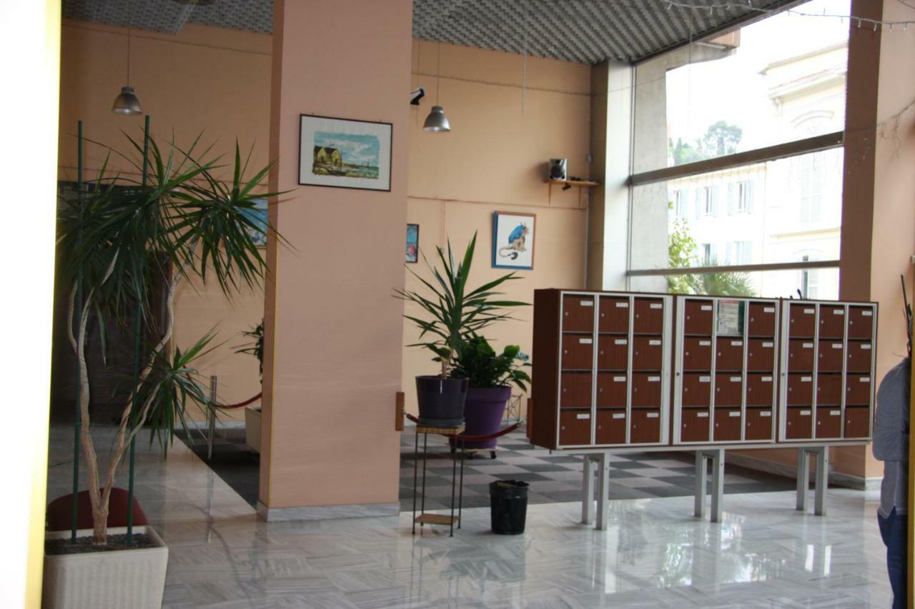 Residence Albert Premier Menton Exteriör bild