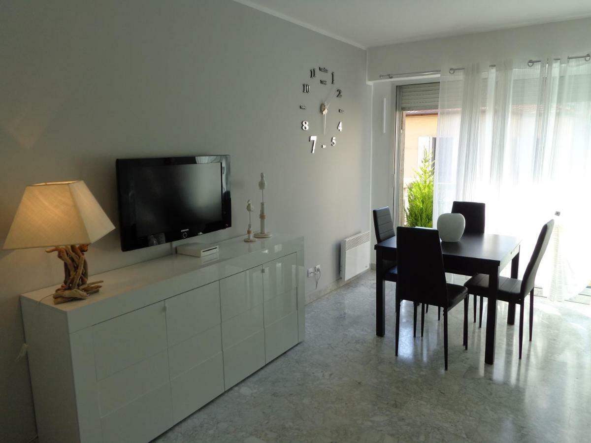 Residence Albert Premier Menton Exteriör bild